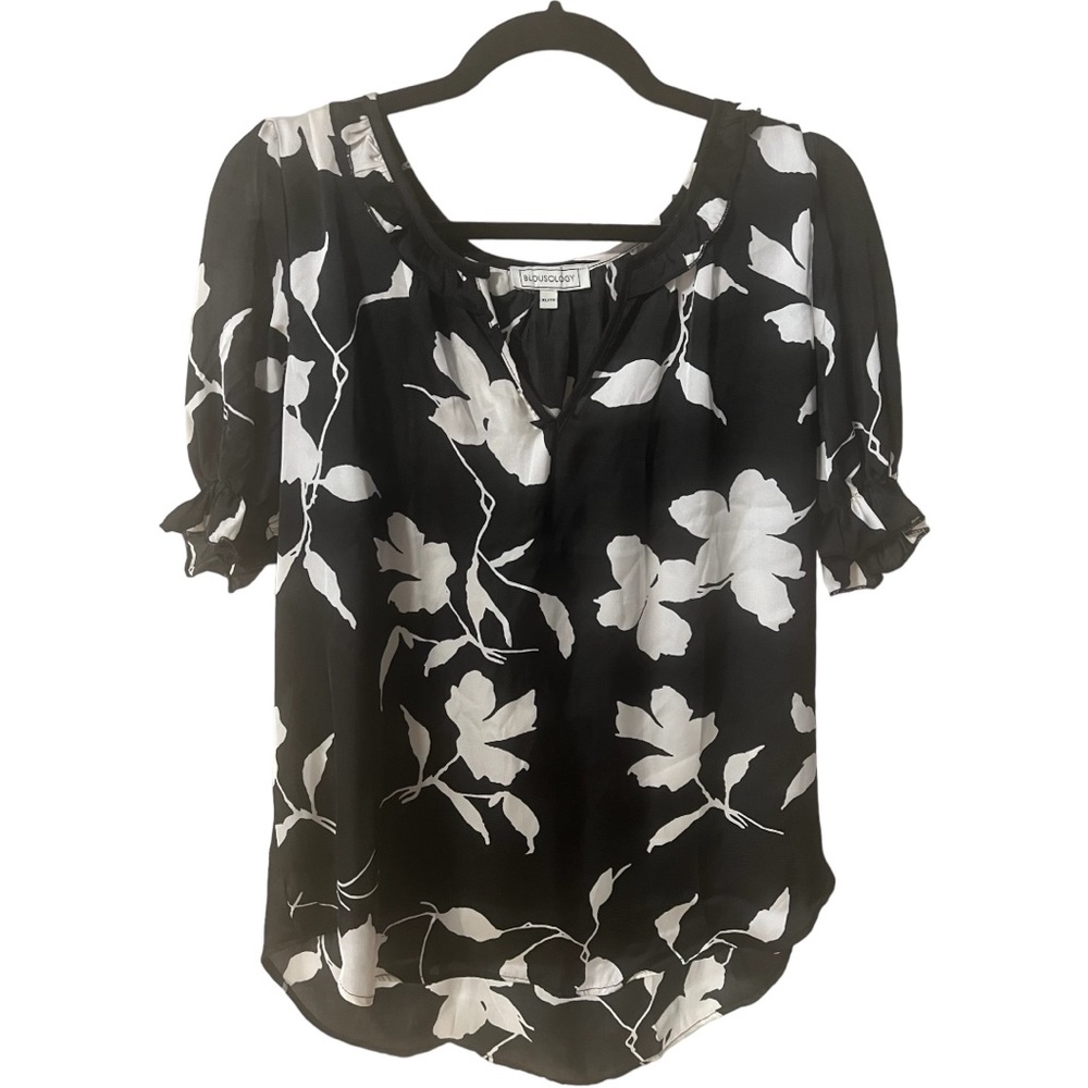 Black & White Floral Peasant Blouse